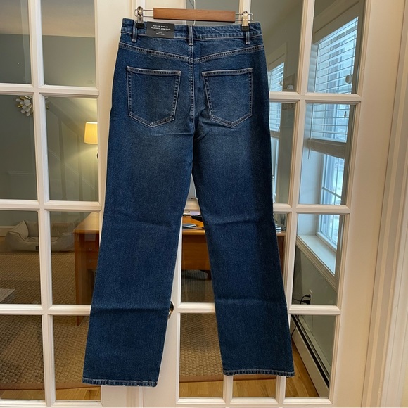 RW & Co High-Waisted Slightly Flare Leg Jeans size 30 vintage blue wash - Picture 4 of 10